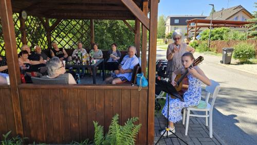 Vystoupení pro klienty Domu s pečovatelskou službou